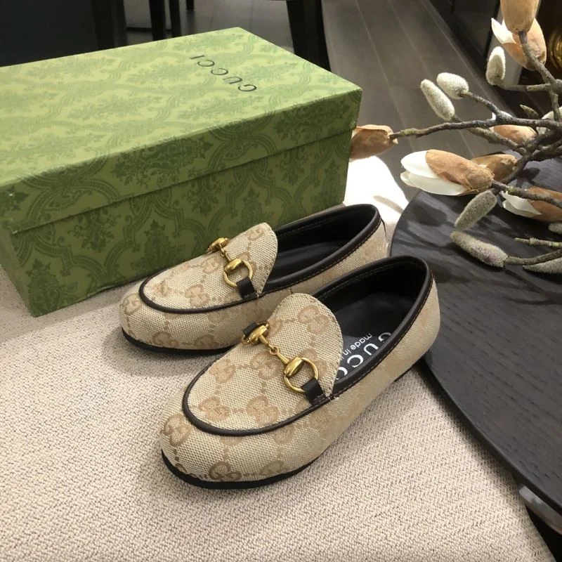 Sophisticated GUCCI SHOES 29669