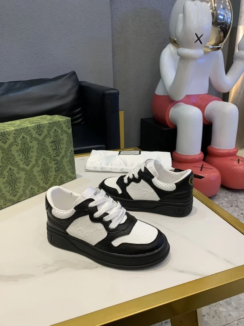 Fashionable GUCCI SHOES 29647