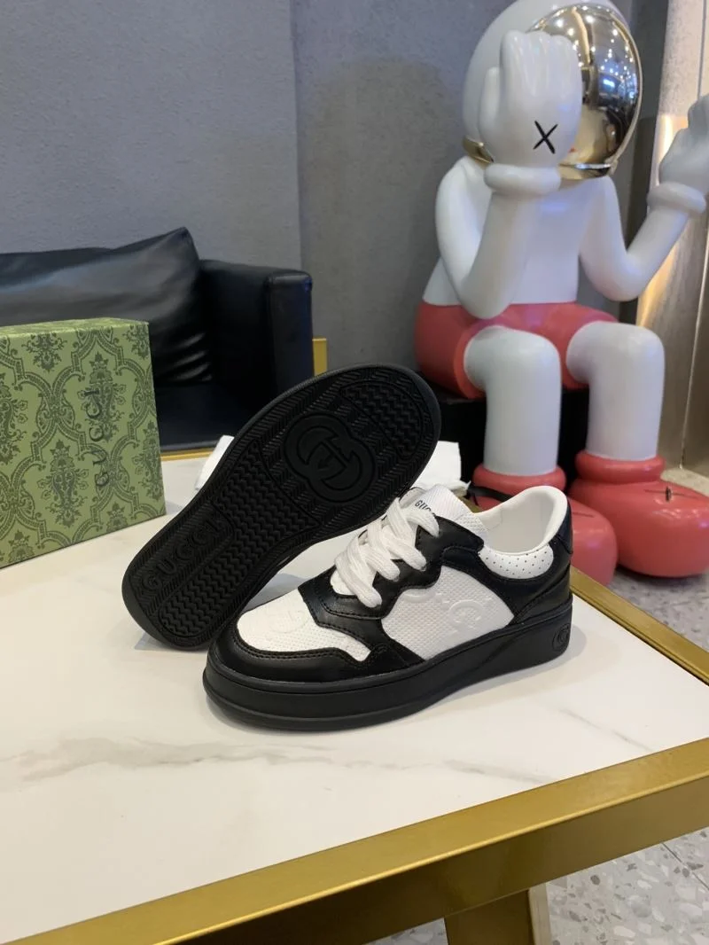 Fashionable GUCCI SHOES 29647