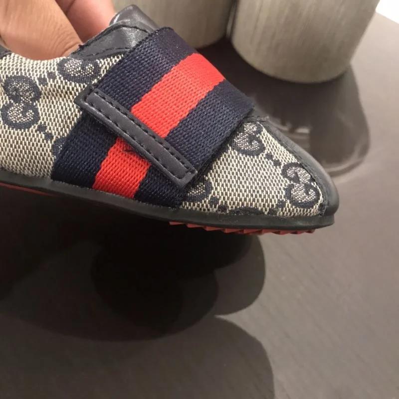 OnTrend GUCCI SHOES 29633