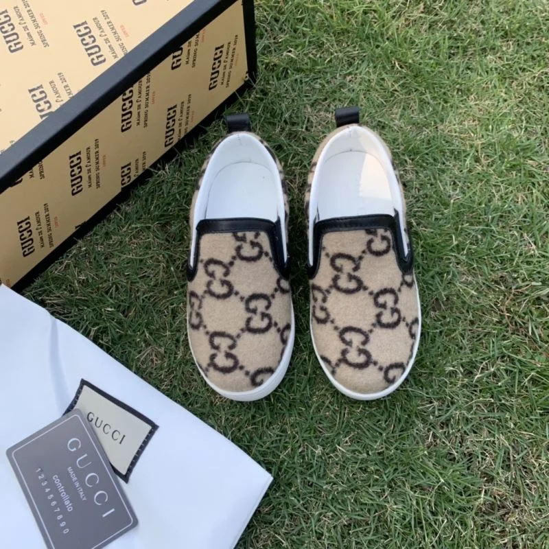 Elegant GUCCI SHOES 29639