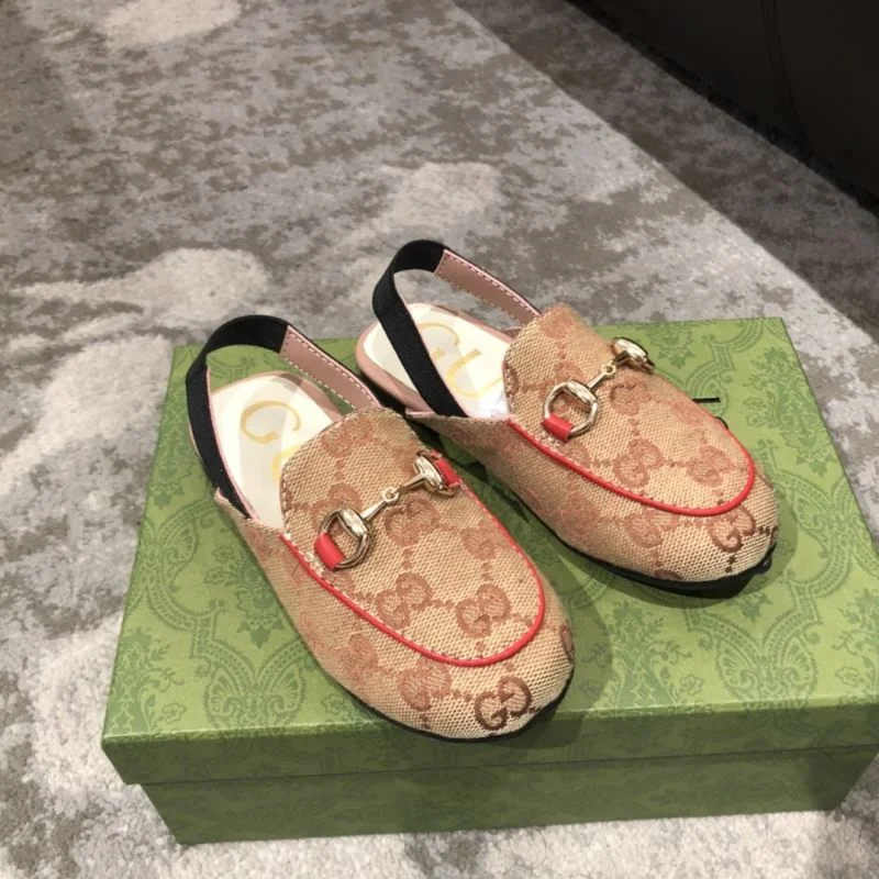 GUCCI SHOES Cozy 29594
