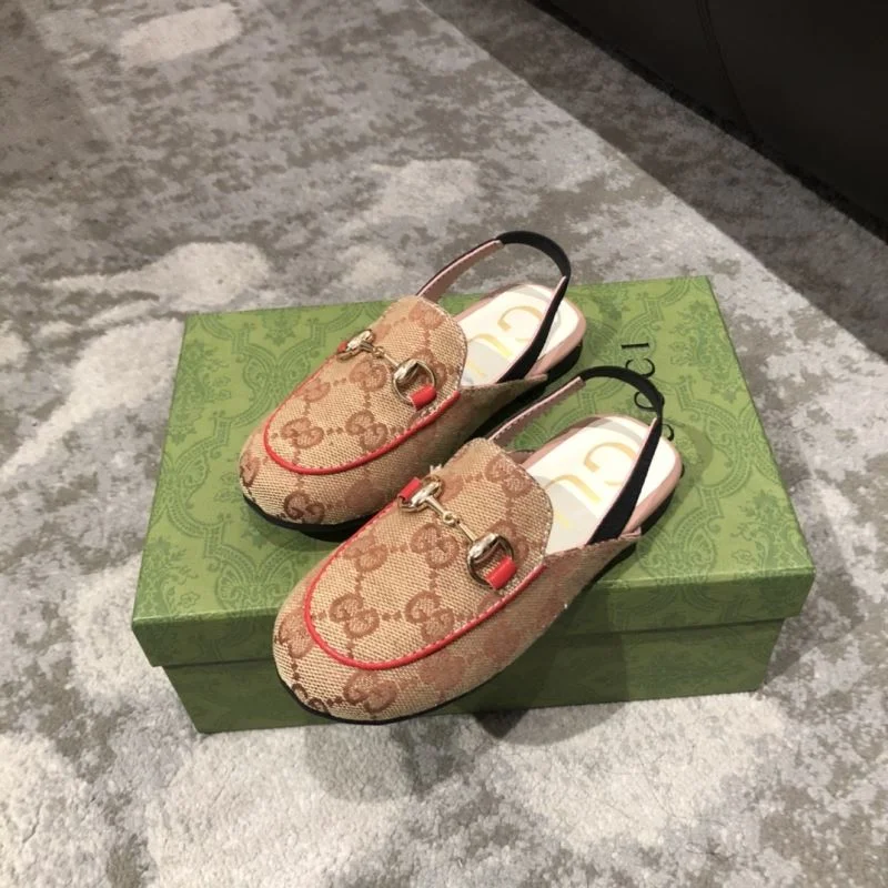 GUCCI SHOES Cozy 29594