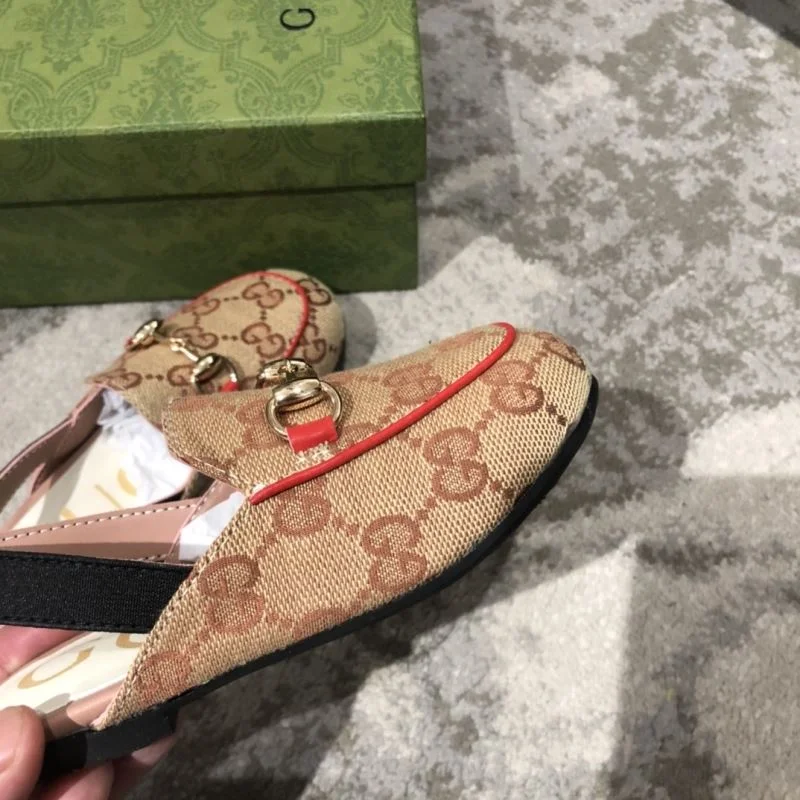 GUCCI SHOES Cozy 29594