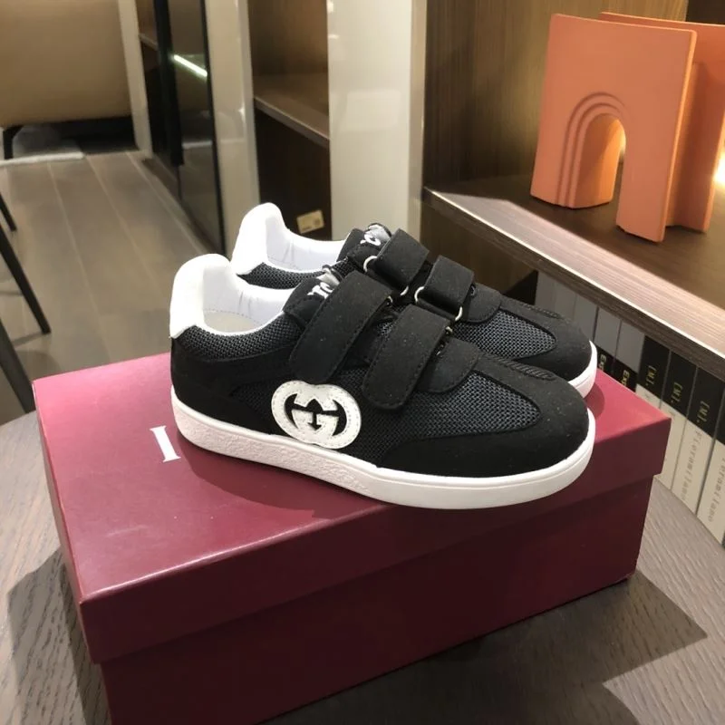 Supportive GUCCI SHOES 29528