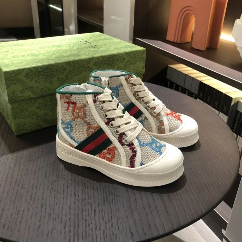 GUCCI SHOES Minimalist 30207
