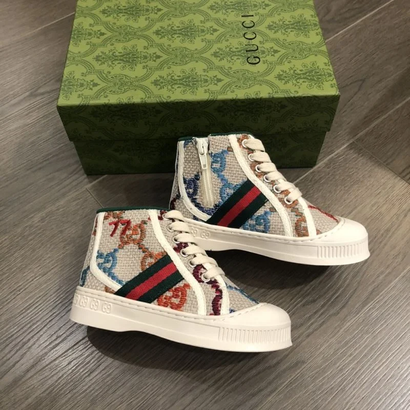 GUCCI SHOES Minimalist 30207