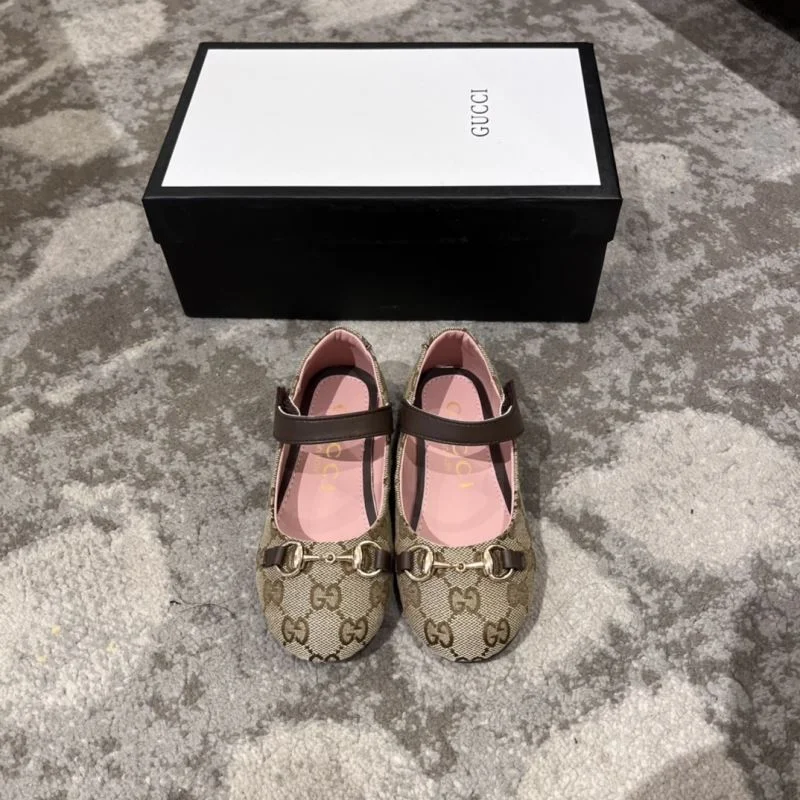 GUCCI SHOES Stretchable 30200