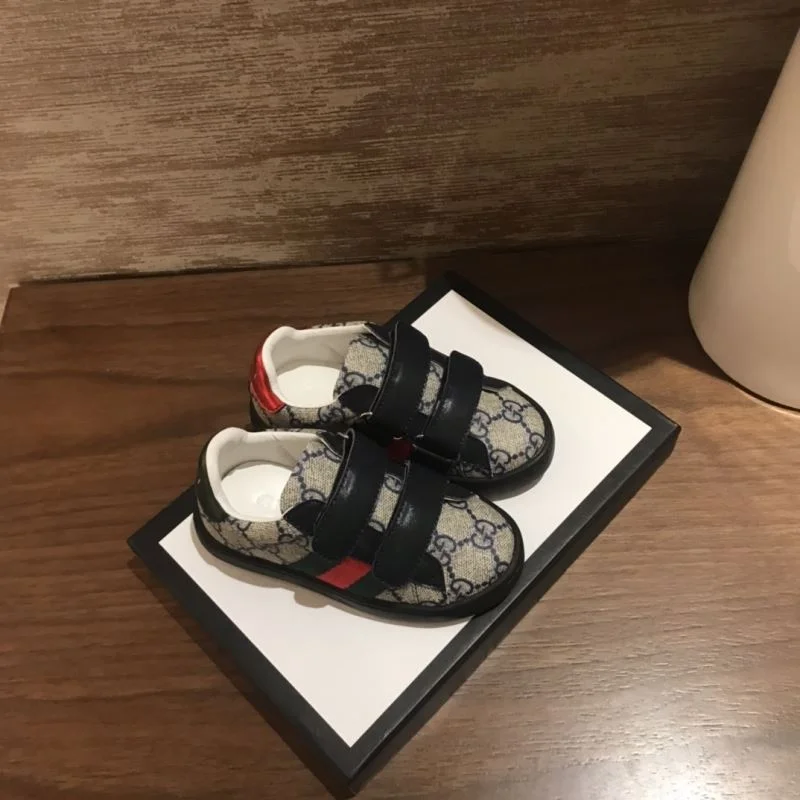 Premium GUCCI SHOES 30218
