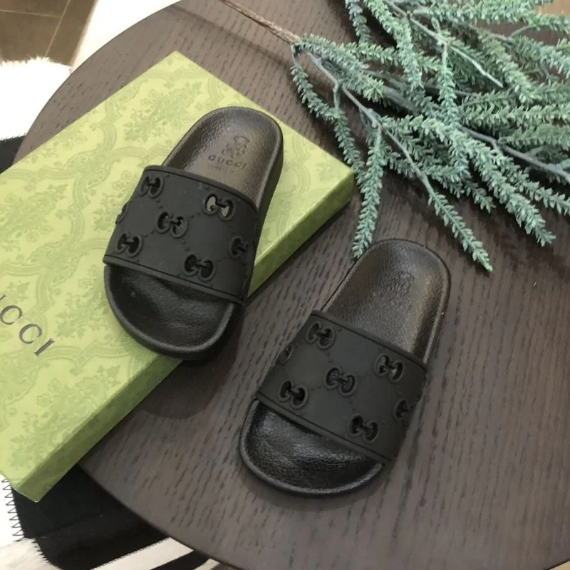 Trendy GUCCI SHOES 30196