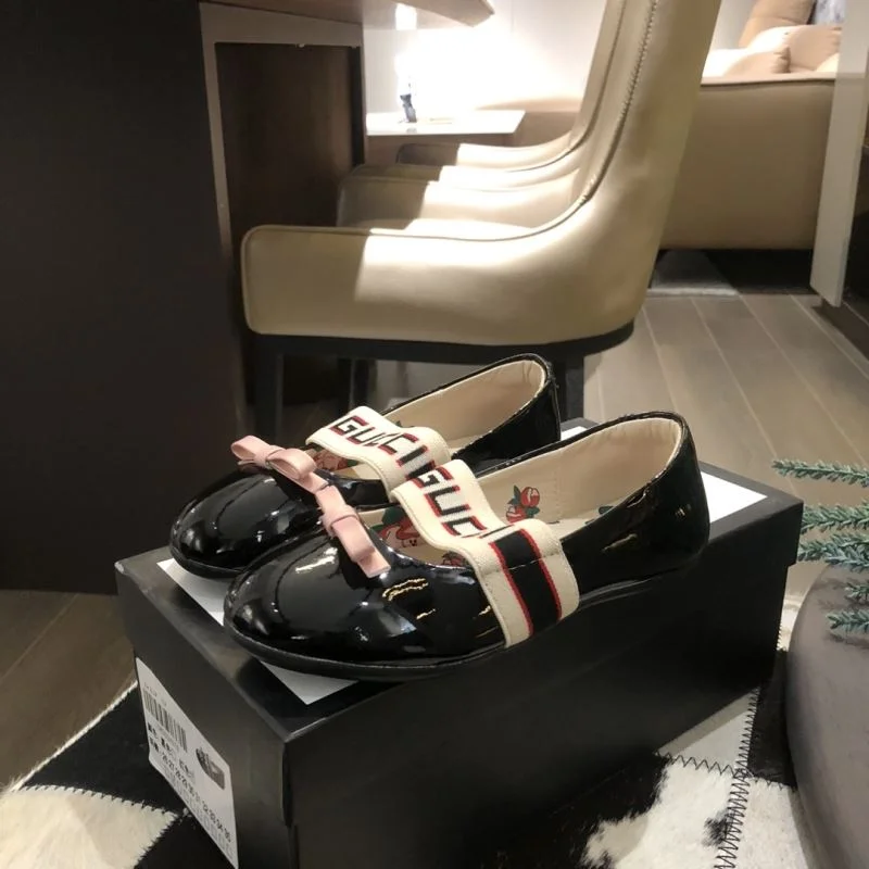 Comfortable GUCCI SHOES 30193