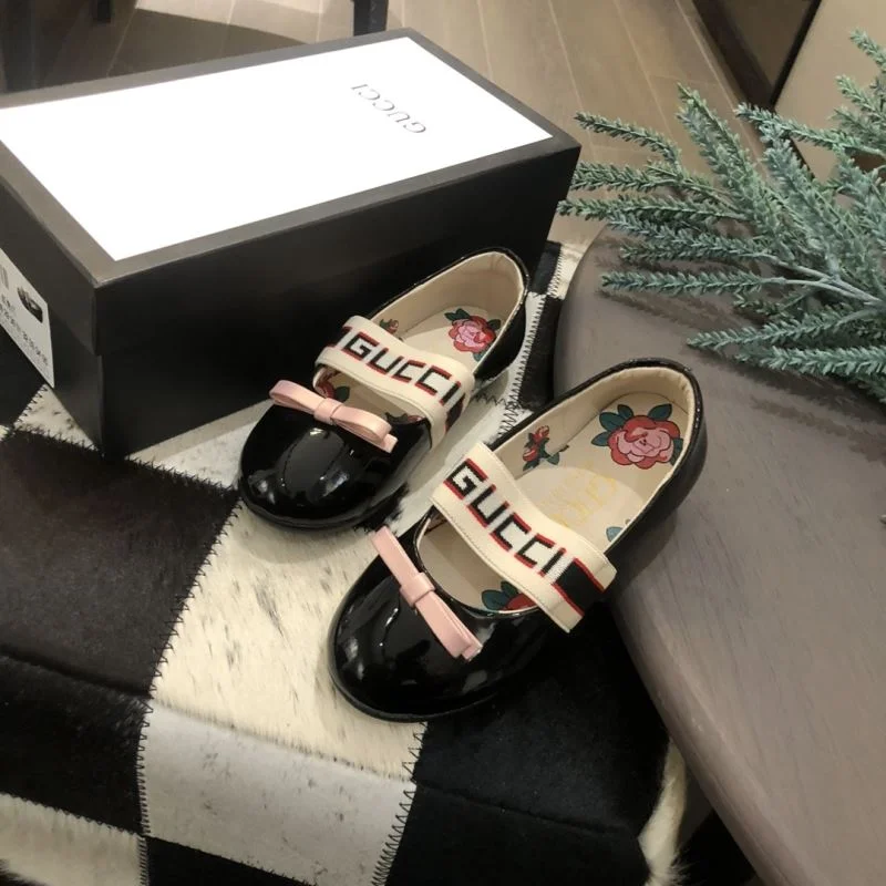 Comfortable GUCCI SHOES 30193
