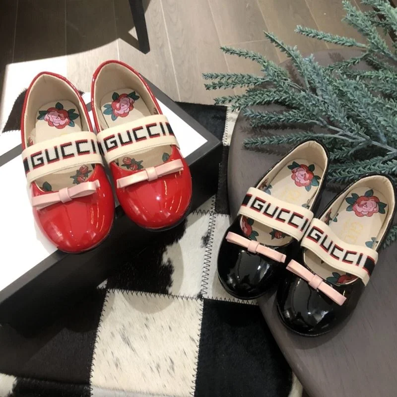 Comfortable GUCCI SHOES 30193