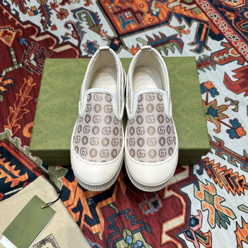 Vibrant GUCCI SHOES 30184