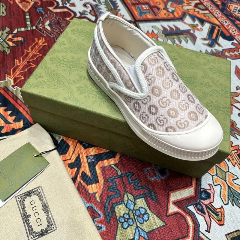Vibrant GUCCI SHOES 30184