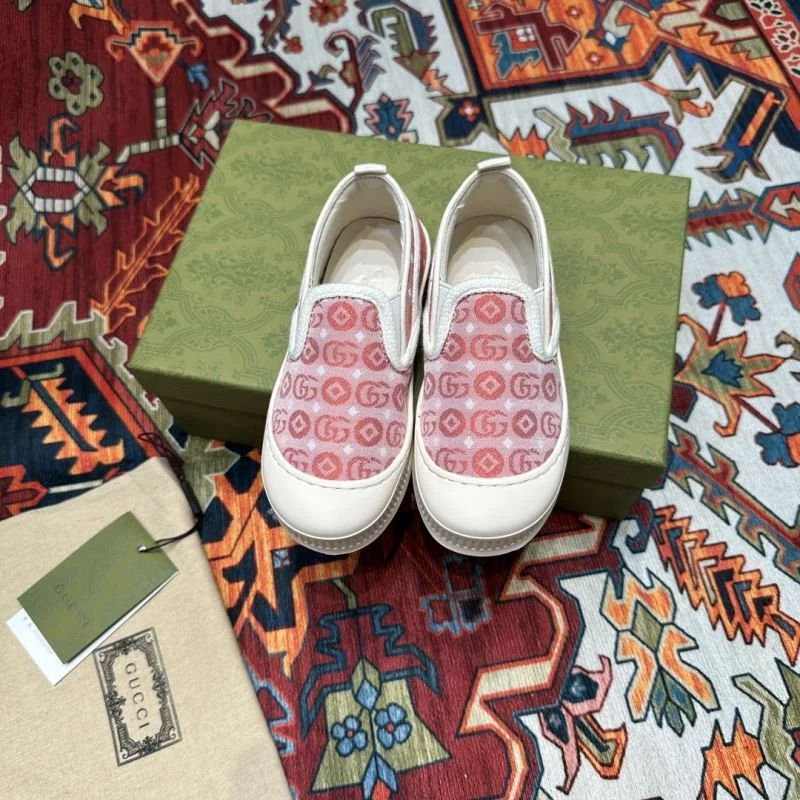 GUCCI SHOES Cozy 30181