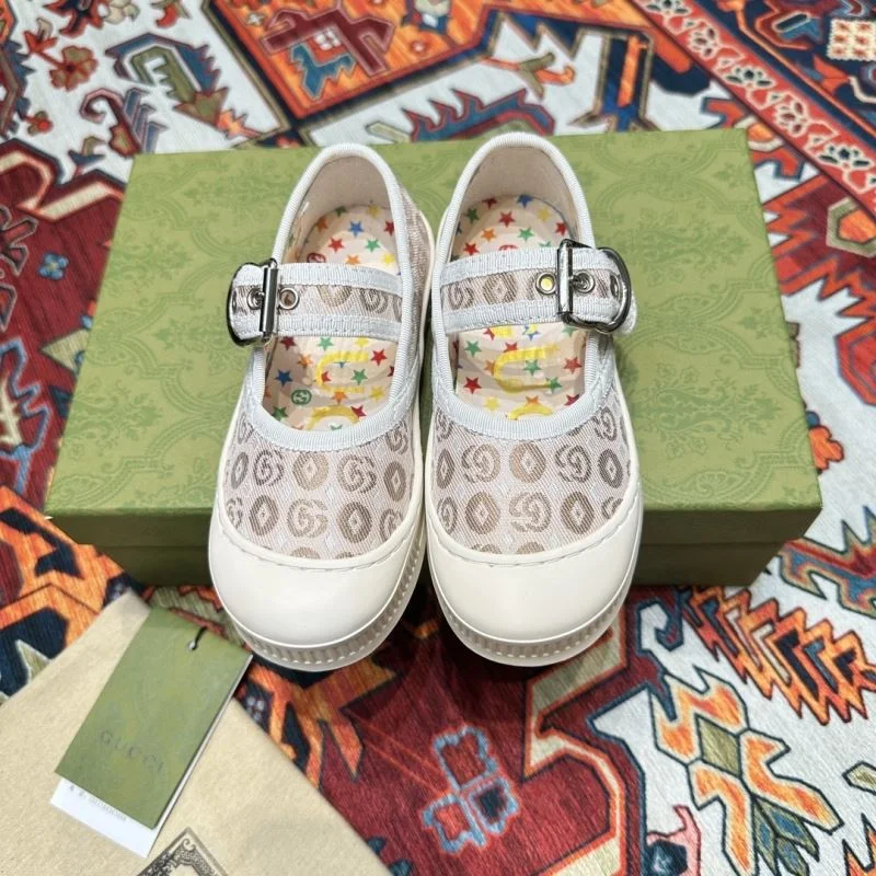 Lightweight GUCCI SHOES 30177