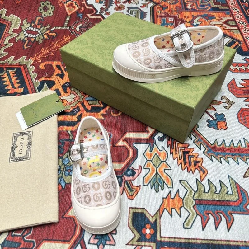 Lightweight GUCCI SHOES 30177