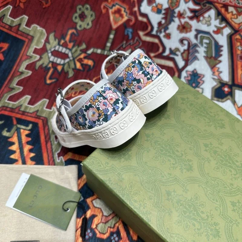 GUCCI SHOES ComfortFit 30165