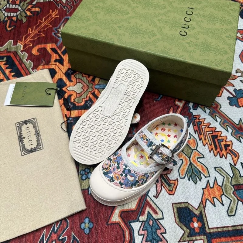 GUCCI SHOES ComfortFit 30165