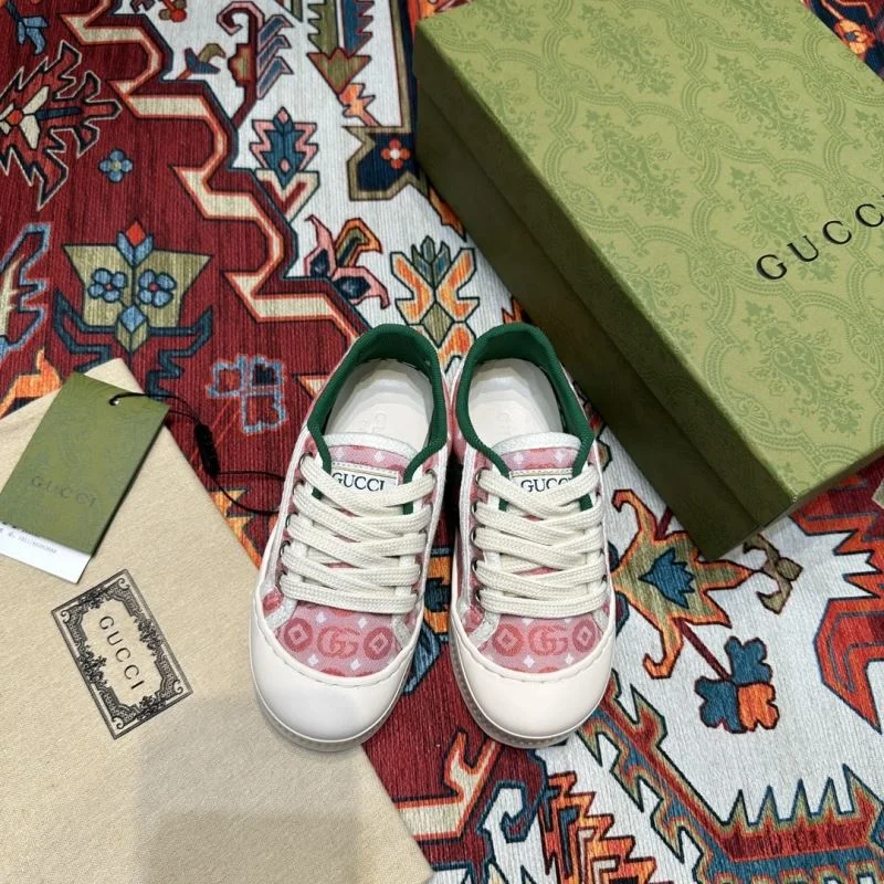 GUCCI SHOES Elegant 30173