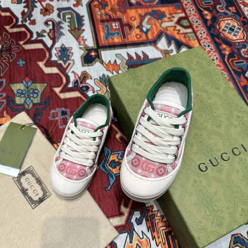 GUCCI SHOES Elegant 30173