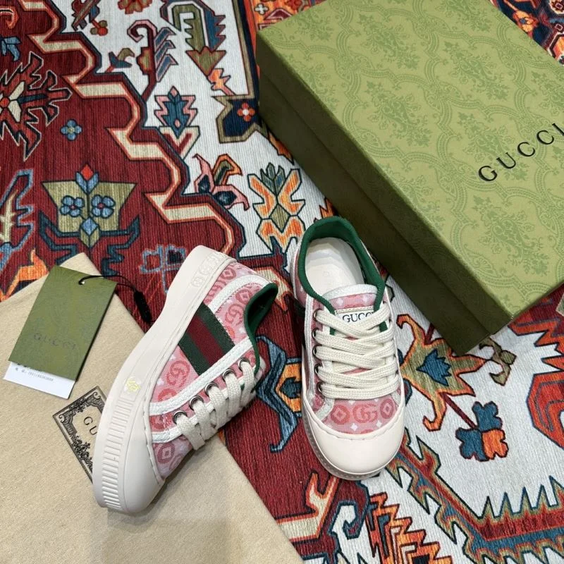 GUCCI SHOES Elegant 30173