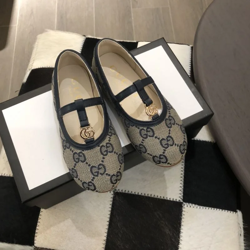 AllSeason GUCCI SHOES 30155