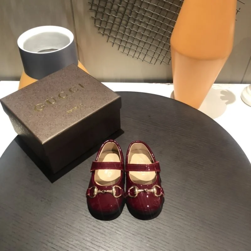 EyeCatching GUCCI SHOES 30073