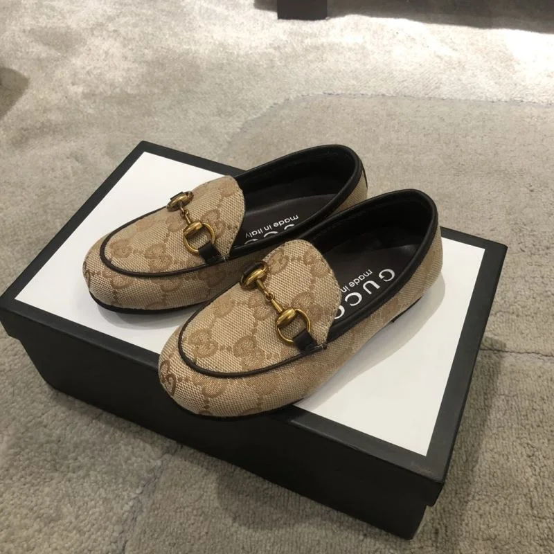 Comfortable GUCCI SHOES 30069