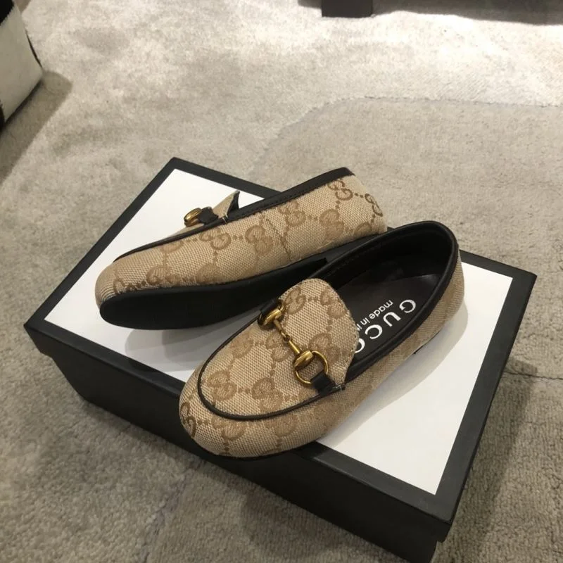 Comfortable GUCCI SHOES 30069