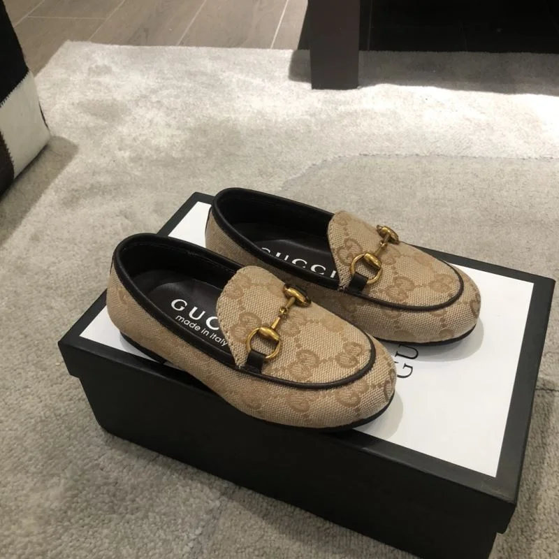 Comfortable GUCCI SHOES 30069