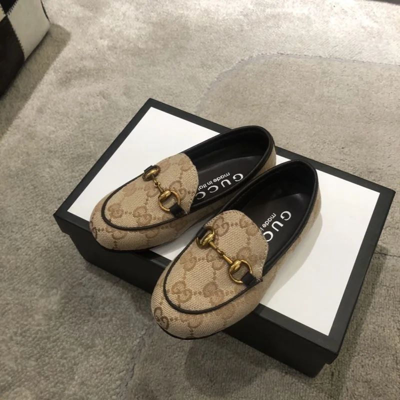 Comfortable GUCCI SHOES 30069