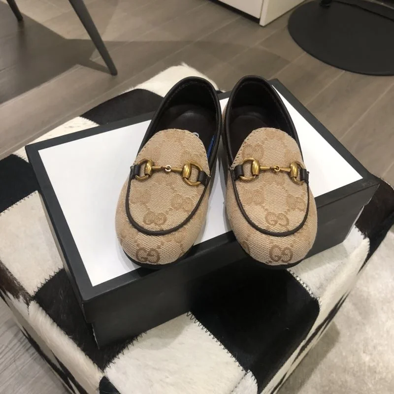 Comfortable GUCCI SHOES 30069