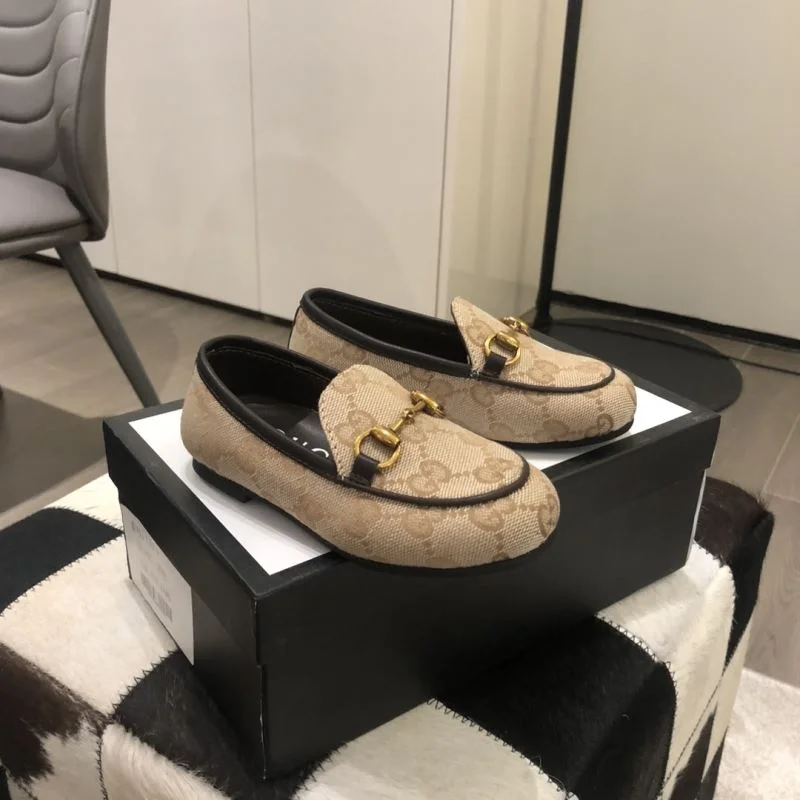 Comfortable GUCCI SHOES 30069