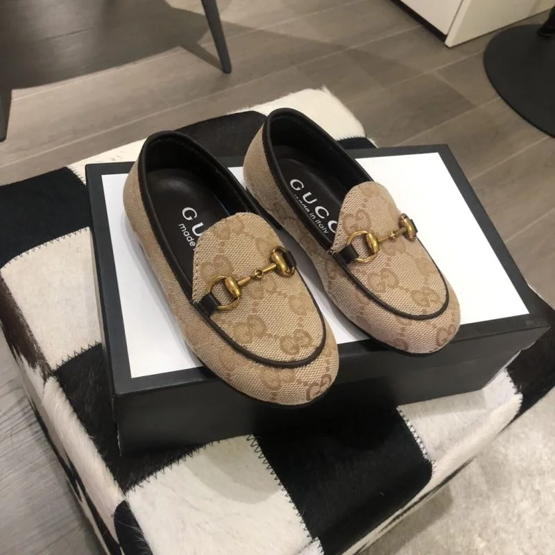 Comfortable GUCCI SHOES 30069