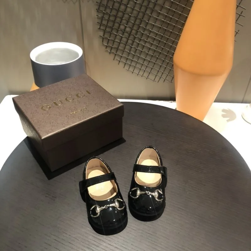 Contemporary GUCCI SHOES 29991