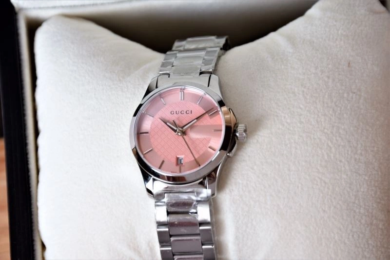 AllSeason GUCCI Watches 183462