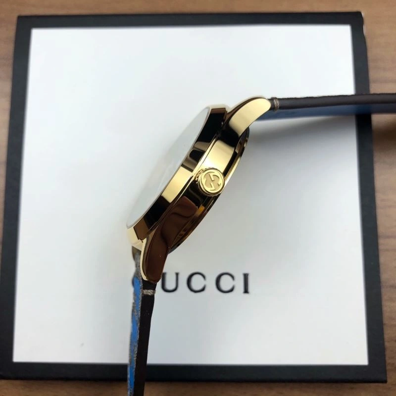 Breathable GUCCI Watches 183418