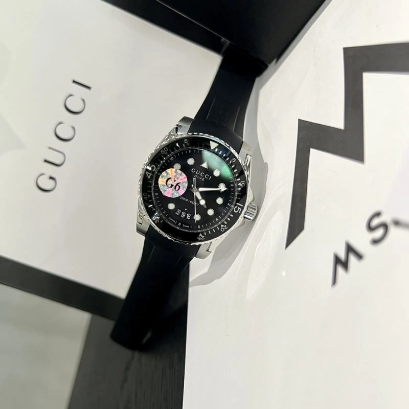 Unique GUCCI Watches 183343