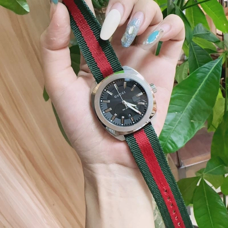 Fashionable GUCCI Watches 183332