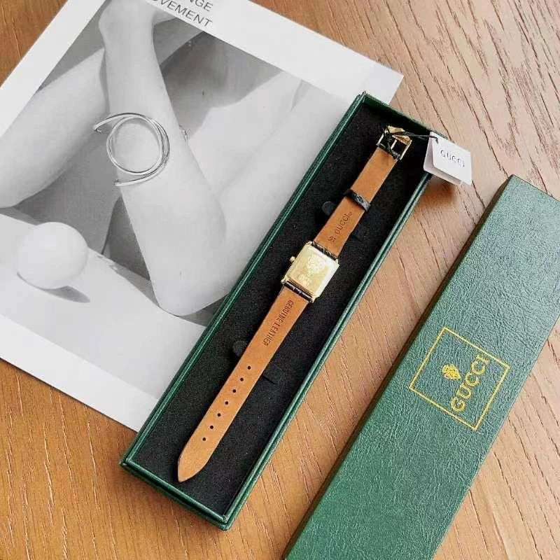 Flexible GUCCI Watches 183327
