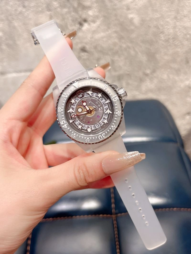 GUCCI Watches Sleek 183312