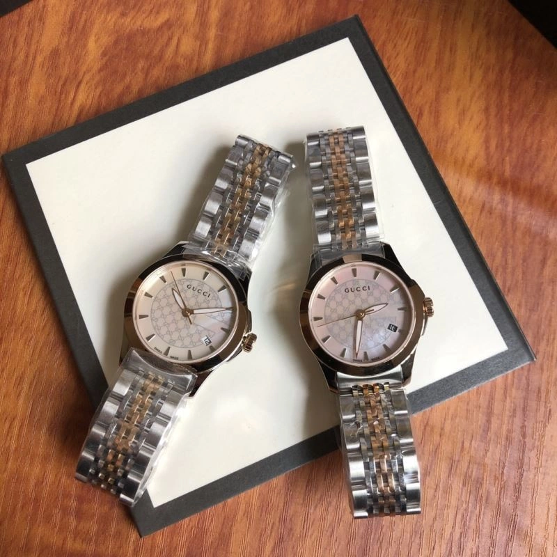 Compact GUCCI Watches 183287