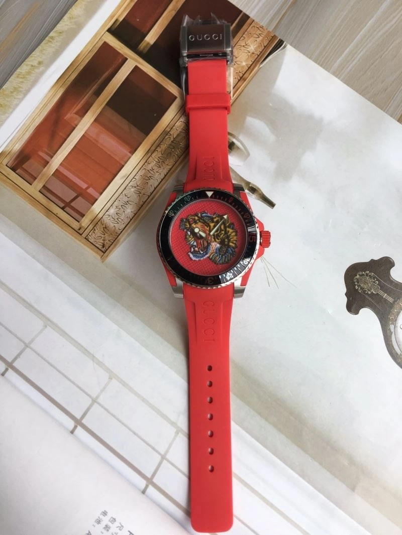GUCCI Watches Durable 183246