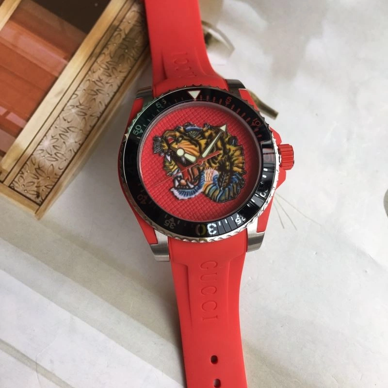 GUCCI Watches Durable 183246