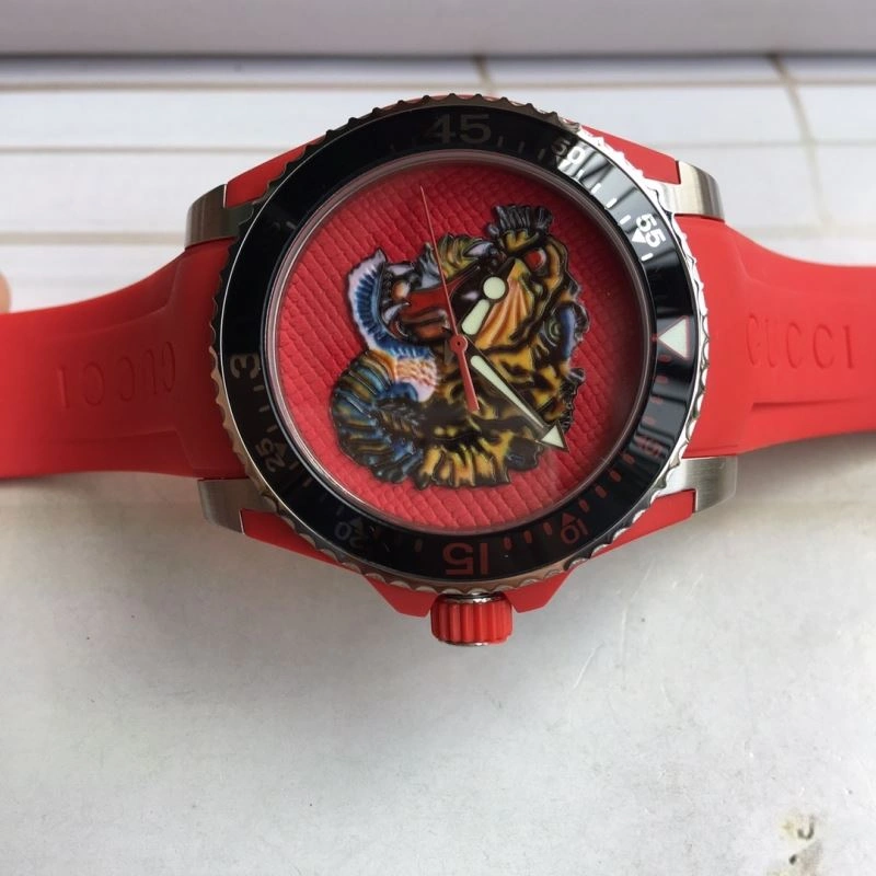 GUCCI Watches Durable 183246