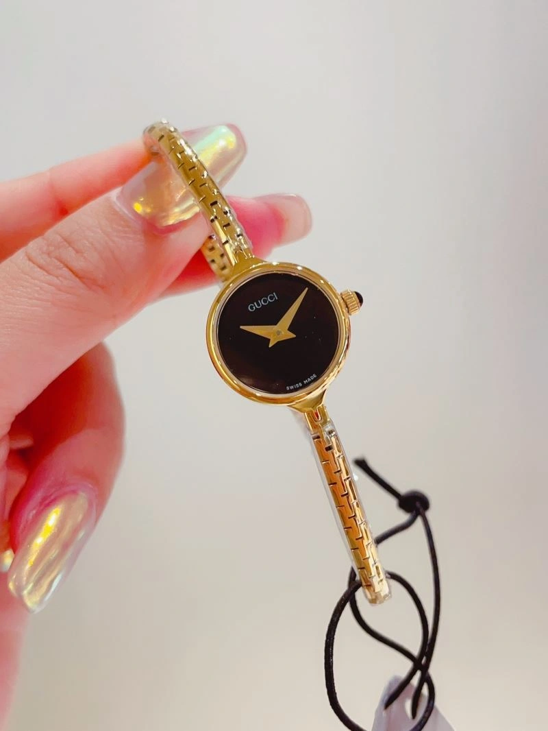 GUCCI Watches Tailored 183227