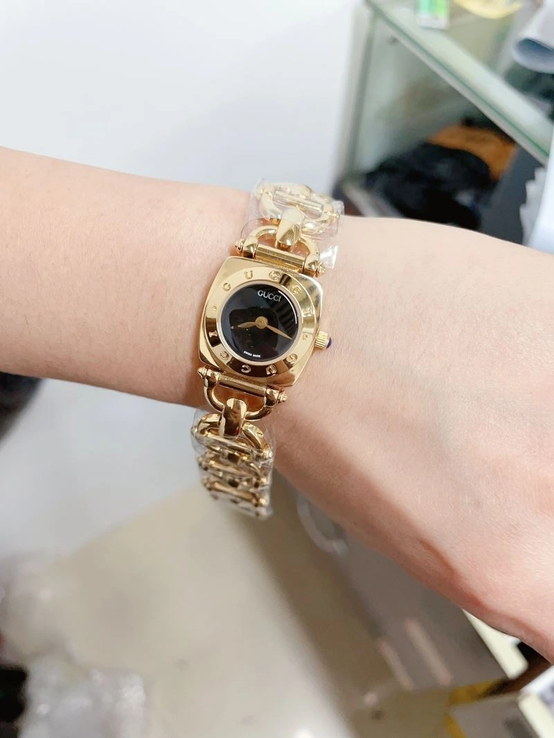 FashionForward GUCCI Watches 183171