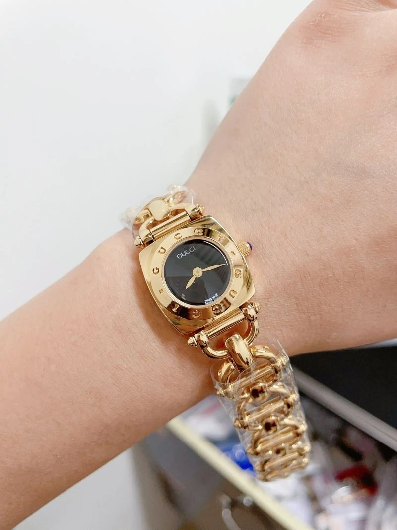 FashionForward GUCCI Watches 183171